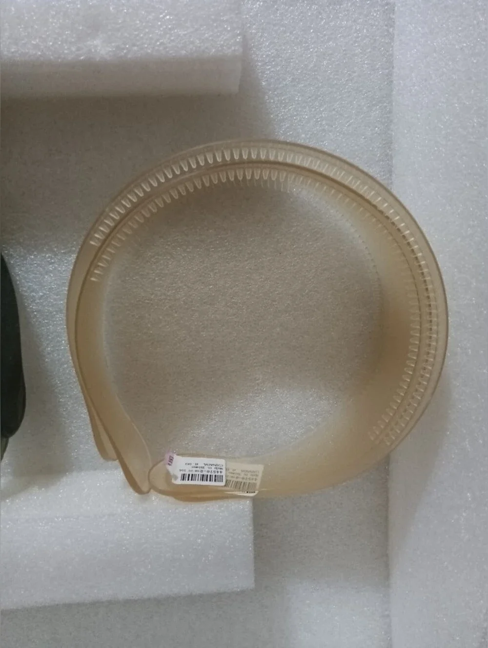 Set of Four Plastic Headbands in Black and Nude - New
